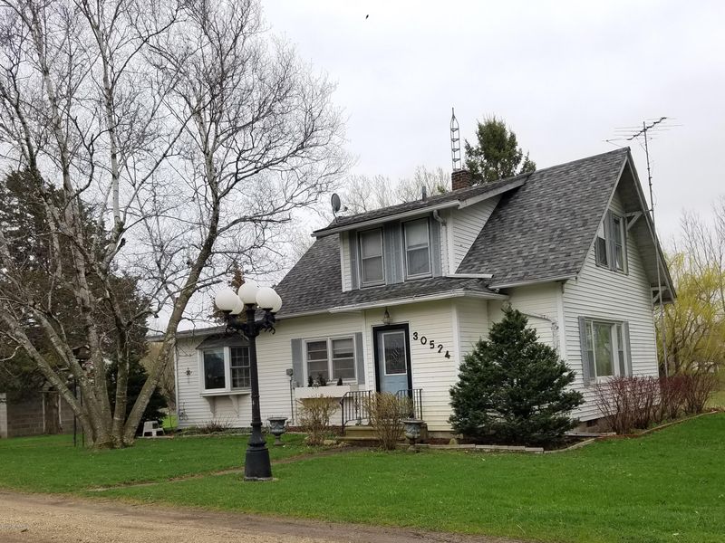 30524 600th Ave, Waltham, MN 55982