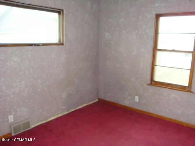 1202 W 4th St, Winona, MN 55987