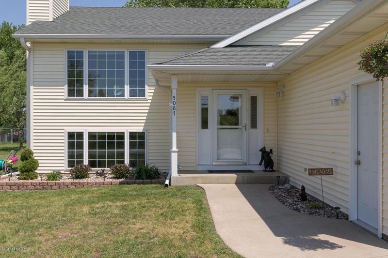 5087 Meadow Dr SE, Rochester, MN 55904
