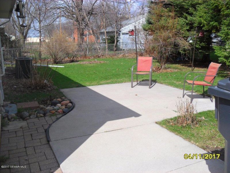 1304 12th St NW, Austin, MN 55912