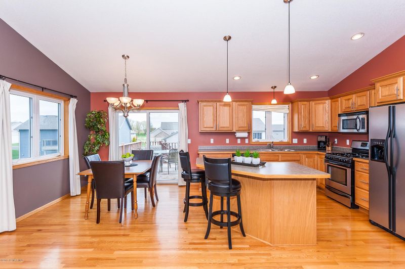 4575 Tundra Ln NW, Rochester, MN 55901