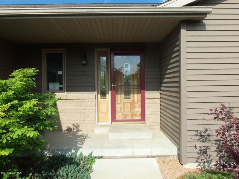 733 Olson Dr, Rushford, MN 55971