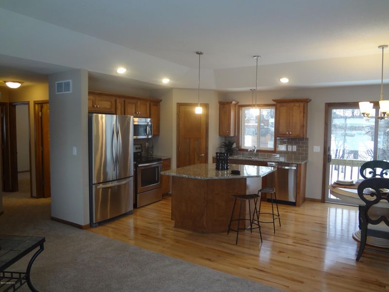 191 Golflinks Ave, Zumbrota, MN 55992