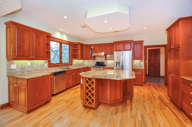 1224 Baihly View Ln SW, Rochester, MN 55902