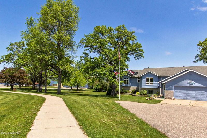 1209 S Oak St, Lake City, MN 55041
