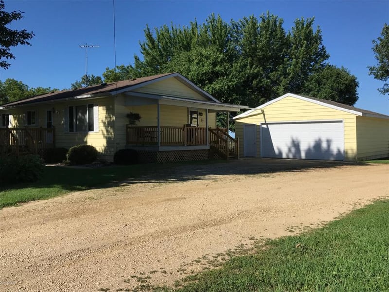 105 S Center St, Elkton, MN 55933