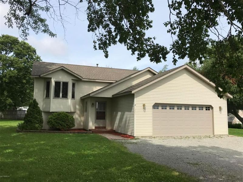 1321 Elm Ave SW, Oronoco, MN 55960