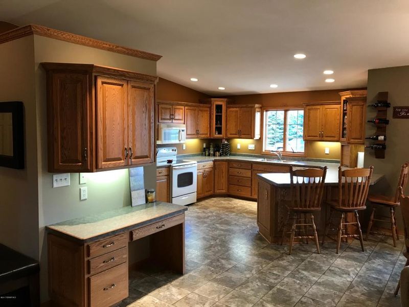 15738 690th Ave, Adams, MN 55909
