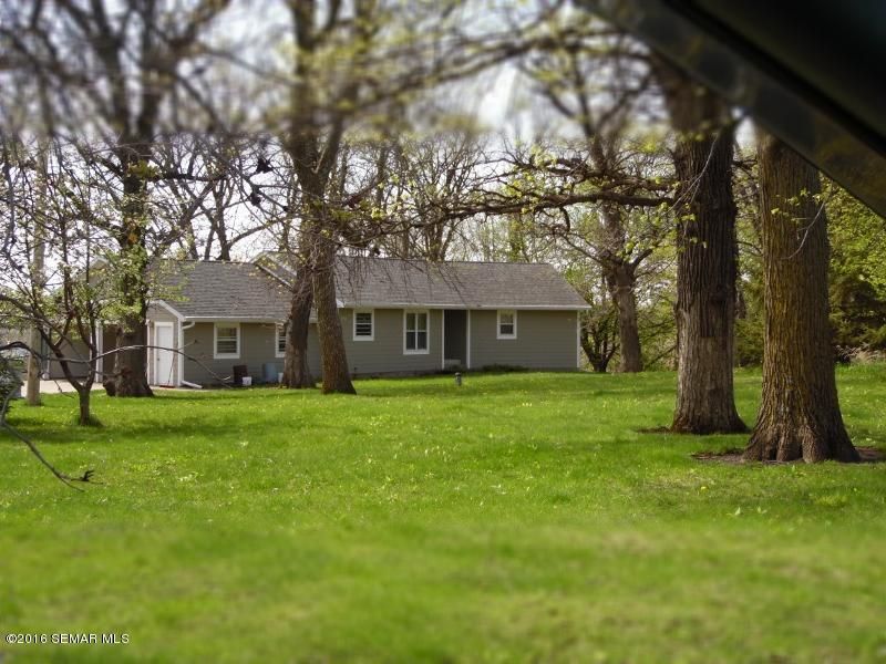 16566 Snake Trl, Waseca, MN 56093