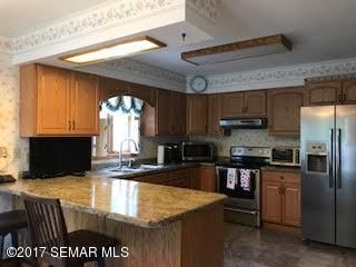 292 Valley Oaks Dr, Winona, MN 55987