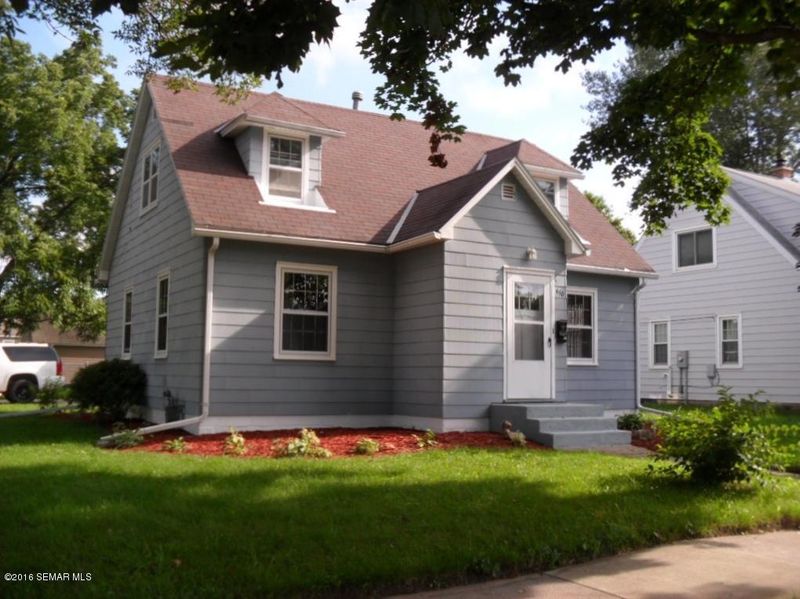 610 14th Ave SW, Austin, MN 55912