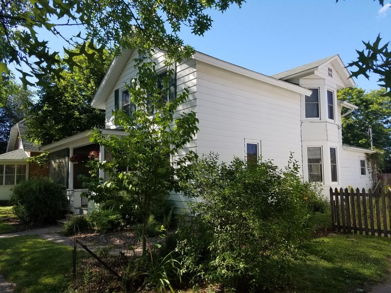 370 E Wabasha St, Winona, MN 55987