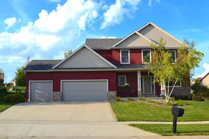 5065 3rd St NW, Rochester, MN 55901