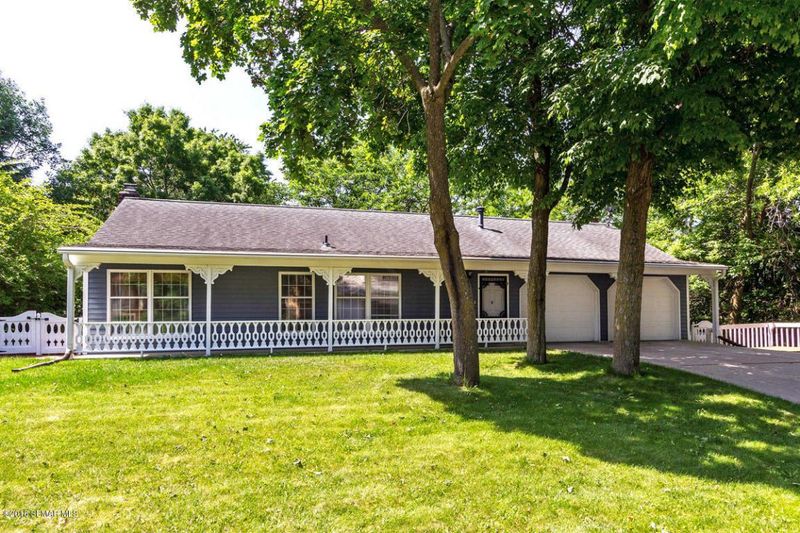 1026 19th St NE, Rochester, MN 55906
