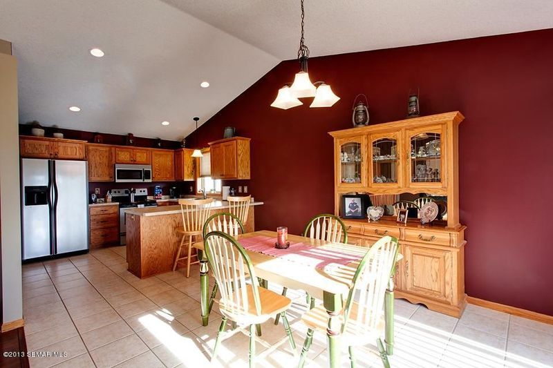 2201 Petersen Dr NW, Stewartville, MN 55976