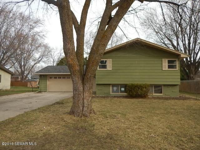 638 15th St SE, Owatonna, MN 55060