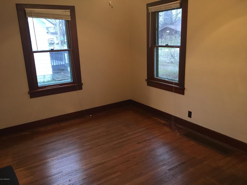 804 Gilmore Ave, Winona, MN 55987