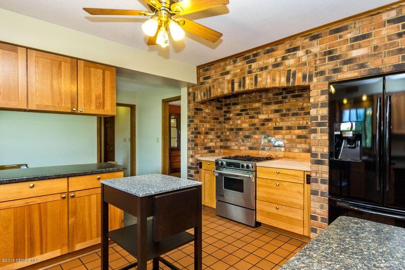 1341 Skyline Dr, Winona, MN 55987