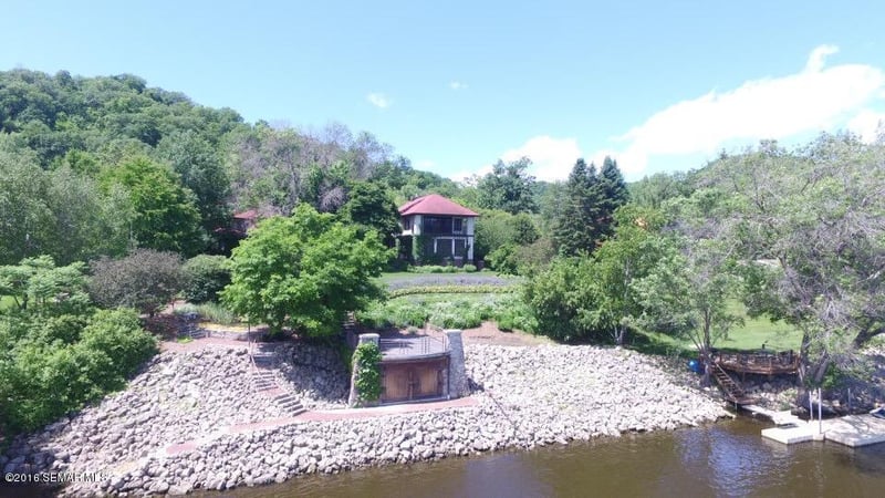 30976 Old Mill Rd, La Crescent, MN 55947