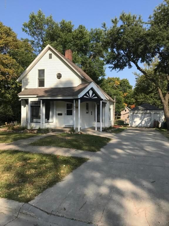 413 Center Ave, Spring Valley, MN 55975
