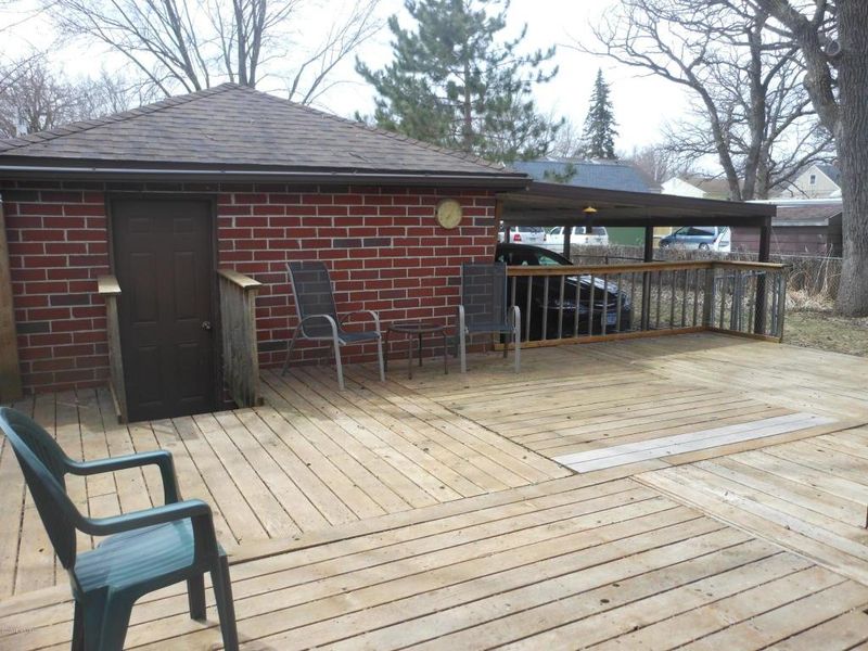 1914 6th Ave NE, Austin, MN 55912