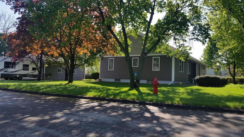 630 6th St W, Wabasha, MN 55981