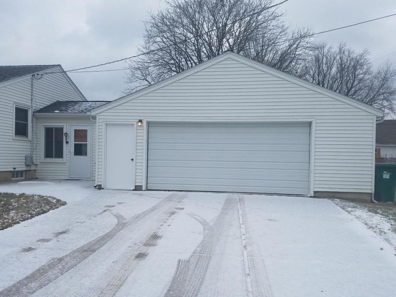 101 19th St SW, Austin, MN 55912