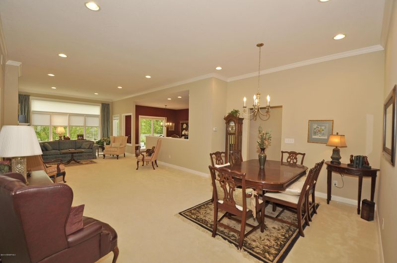 3207 Coral Ln NE, Rochester, MN 55906