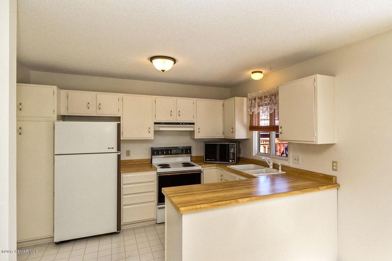 122 5th Ave NW, Byron, MN 55920