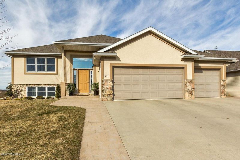 251 13th St NE, Byron, MN 55920