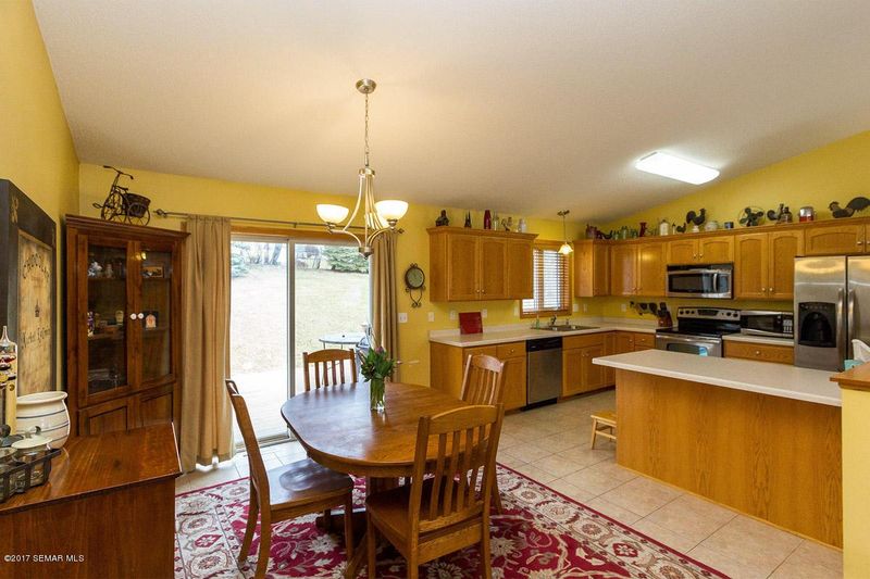 621 Fireside Ln SW, Rochester, MN 55902