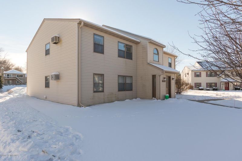 3608 10th Ln NW #4, Rochester, MN 55901