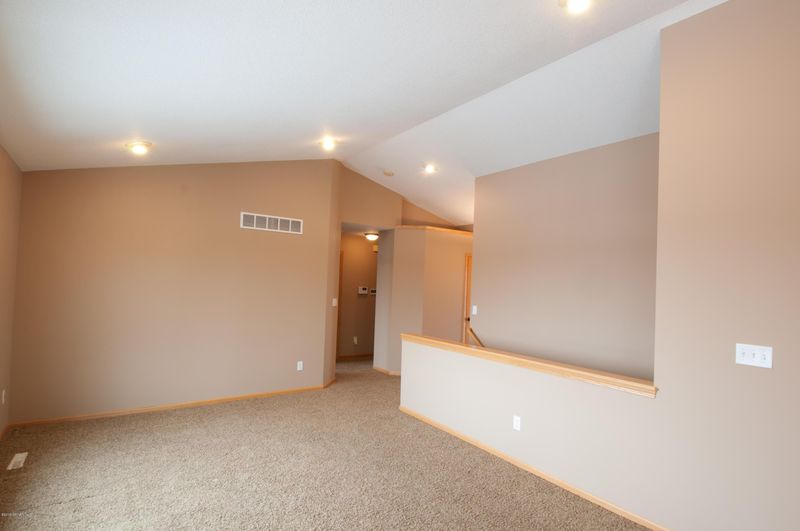 5246 51st St NW, Rochester, MN 55901