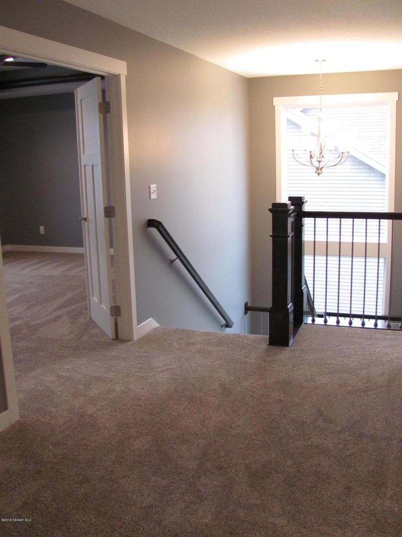 1932 Esther Ln, Rochester, MN 55902