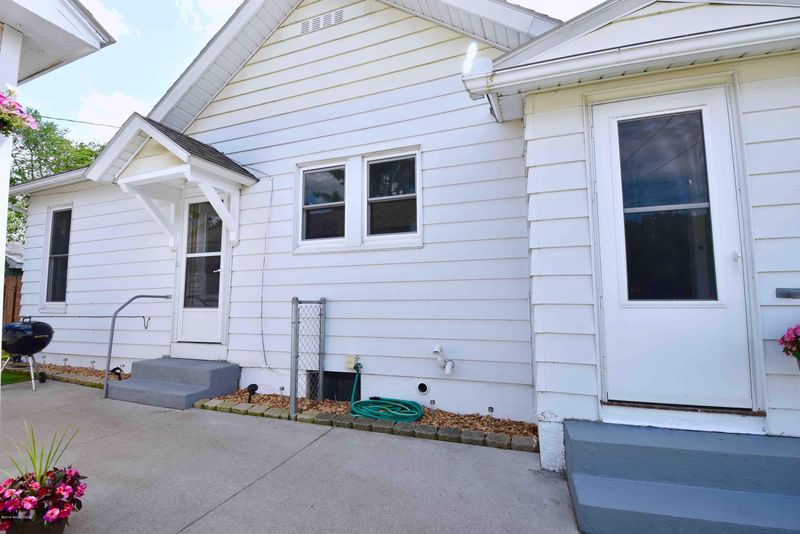 110 Carimona St, Winona, MN 55987