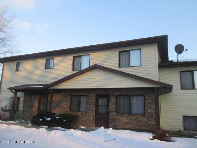 107 Conner Cir SW #2, Rochester, MN 55902