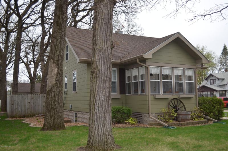 1111 4th Ave NW, Austin, MN 55912
