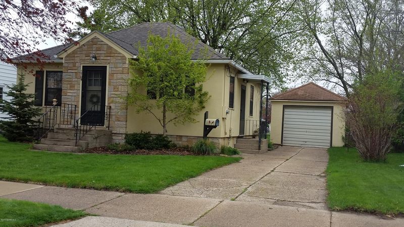 1709 1st Ave NE, Austin, MN 55912