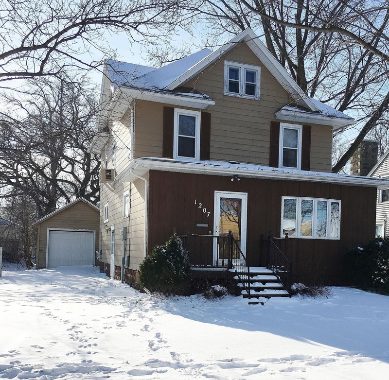 1207 1st Ave NW, Austin, MN 55912