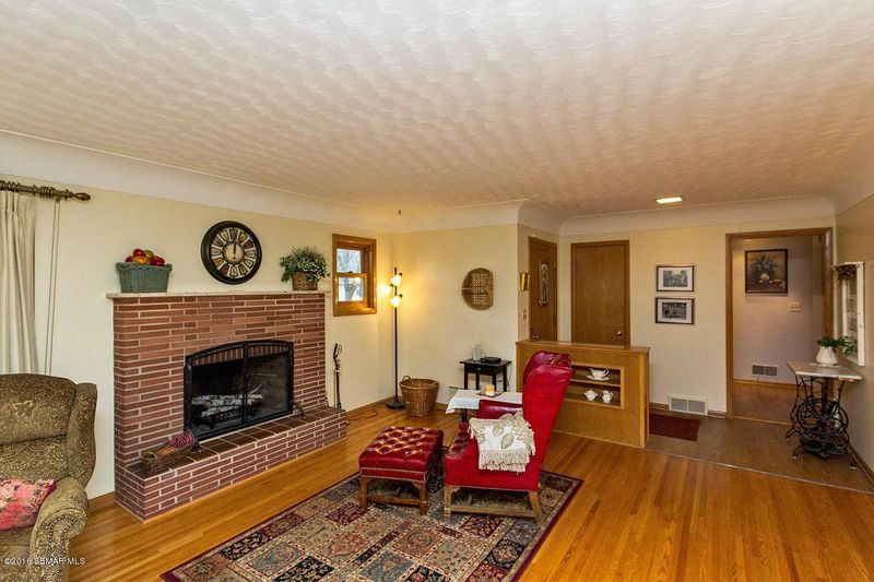 1620 22nd St NW, Rochester, MN 55901
