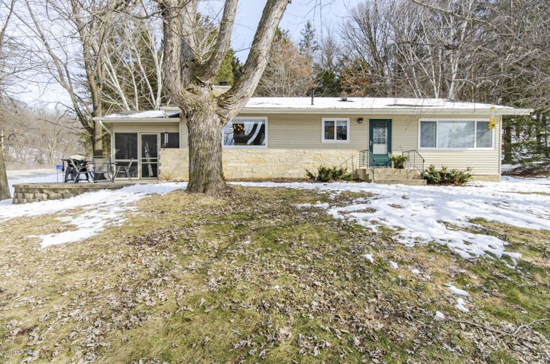 10116 County Rd 7 SE, Chatfield, MN 55923