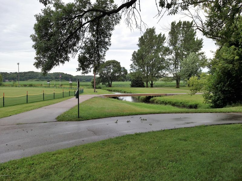 348 Saint Martin Ave, Saint Charles, MN 55972