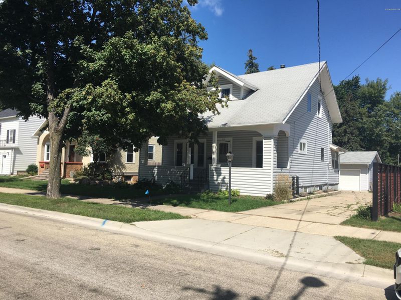 1115 2nd St NW, Rochester, MN 55901