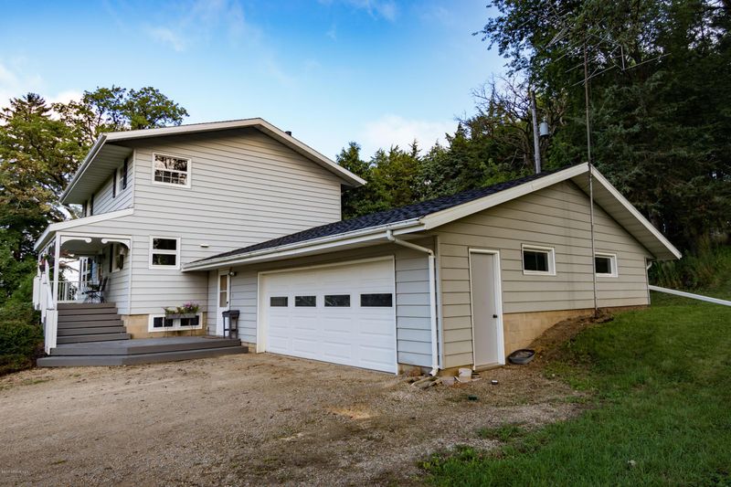 5232 County Rd 3 SW, Byron, MN 55920