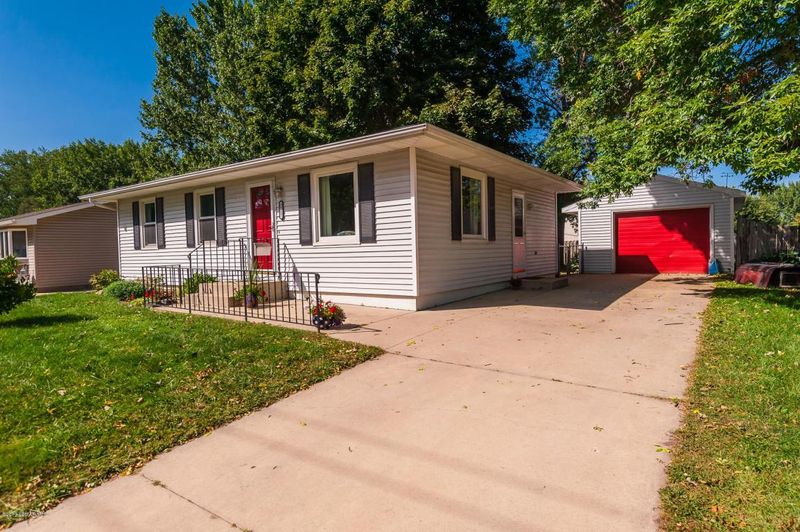 3707 7th St NW, Rochester, MN 55901