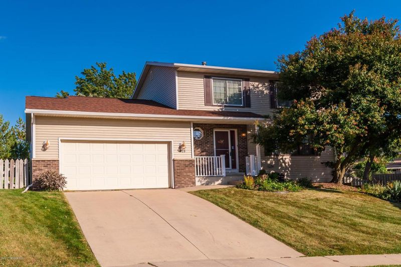 629 Cortland Ln SW, Rochester, MN 55902