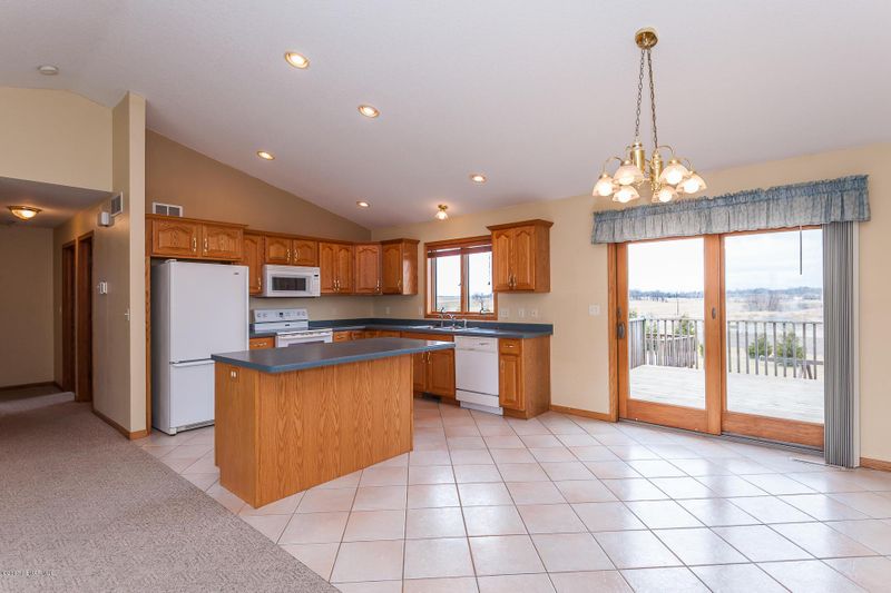 1112 Petersen Ln NW, Stewartville, MN 55976