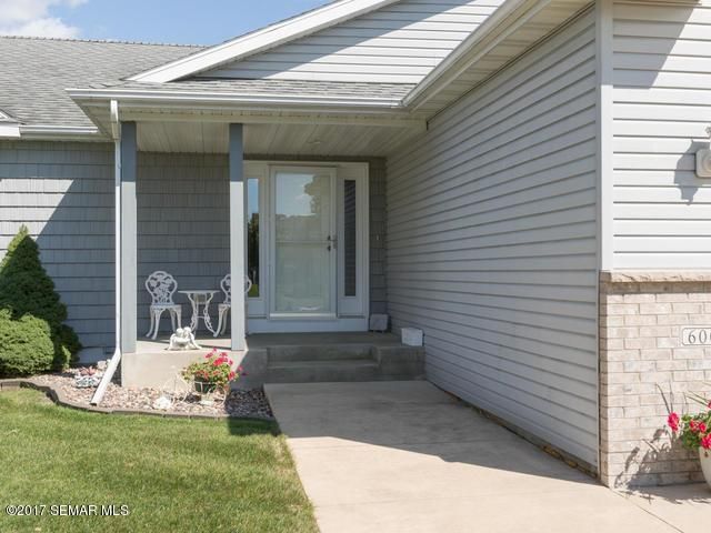 600 14th Ave NW, Kasson, MN 55944