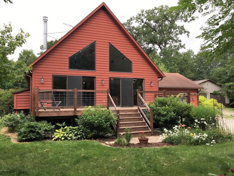 63213 150th Ave, Claremont, MN 55924