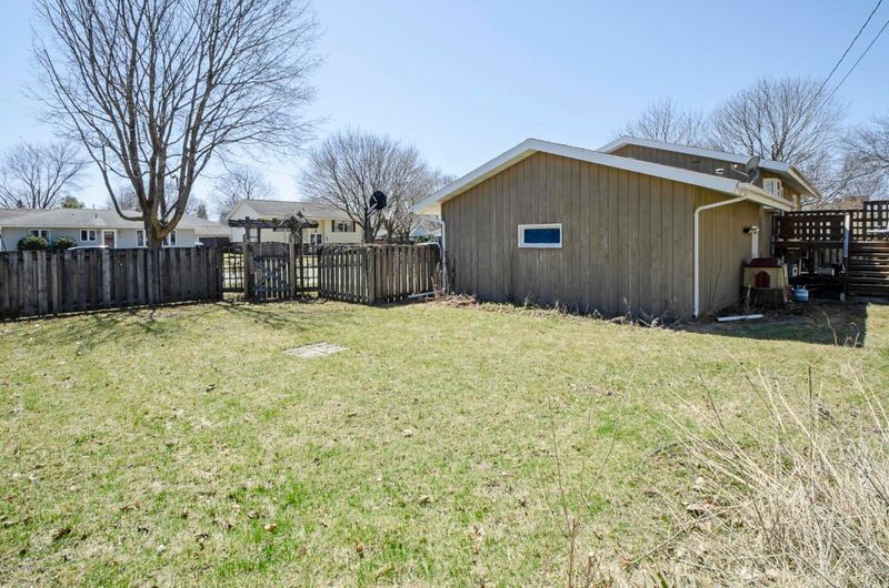 509 15th St NE, Rochester, MN 55906